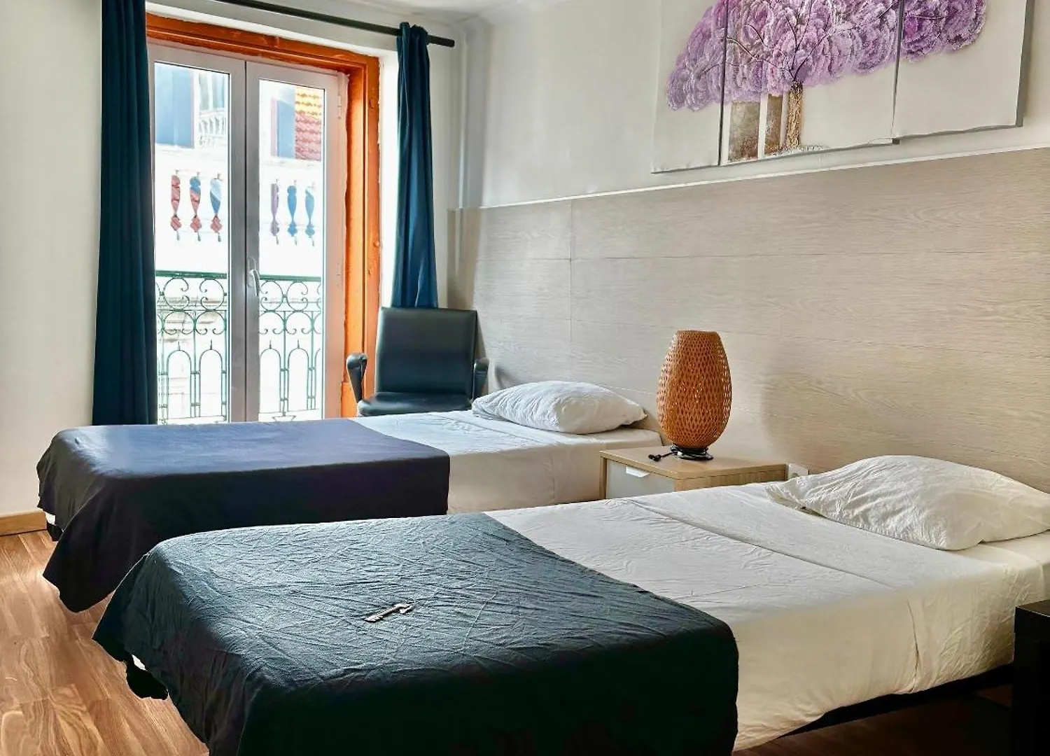 5Lisbon Private Bedroom With A City View Lissabon