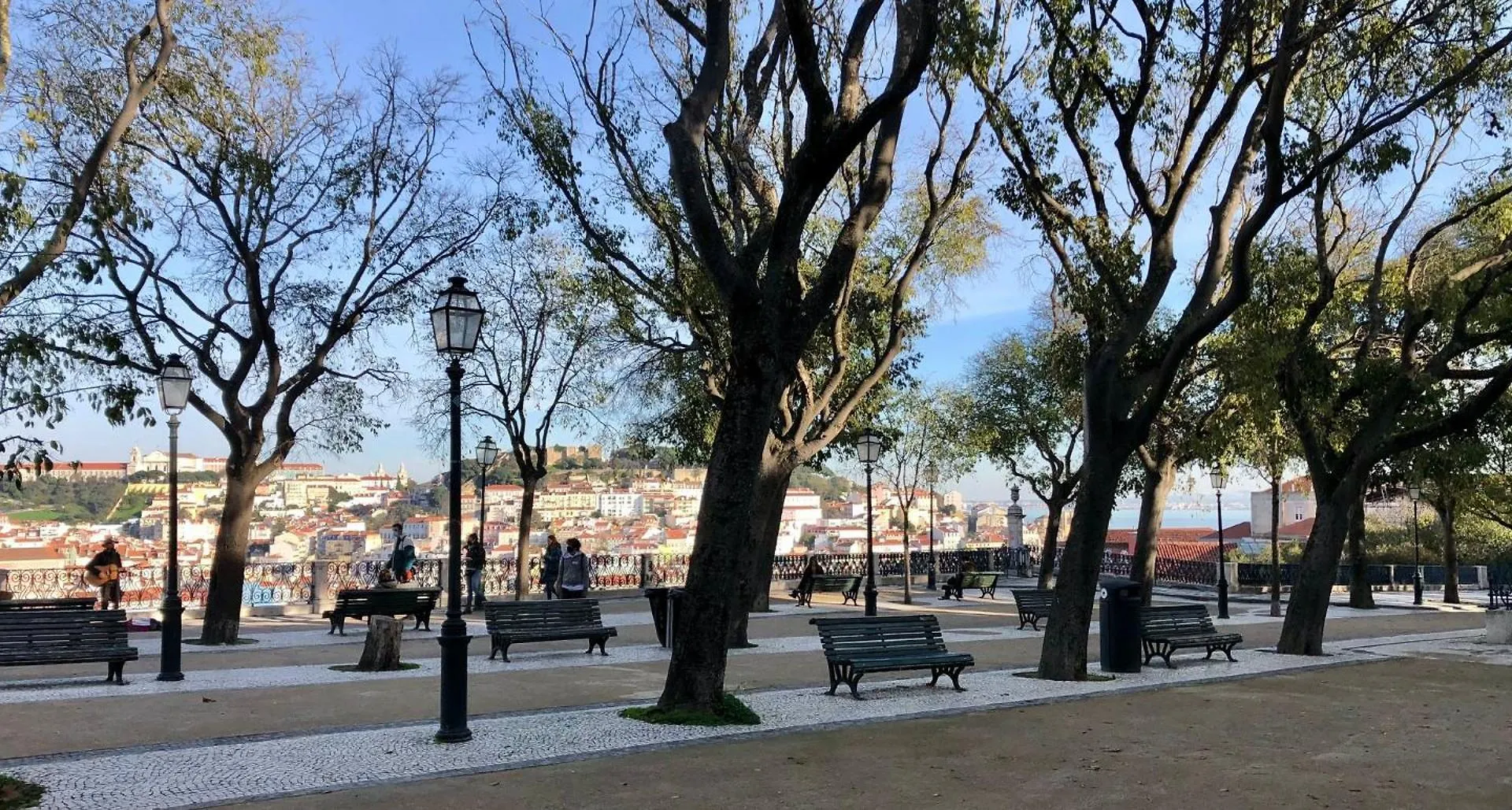 5Lisbon Private Bedroom With A City View ゲストハウス