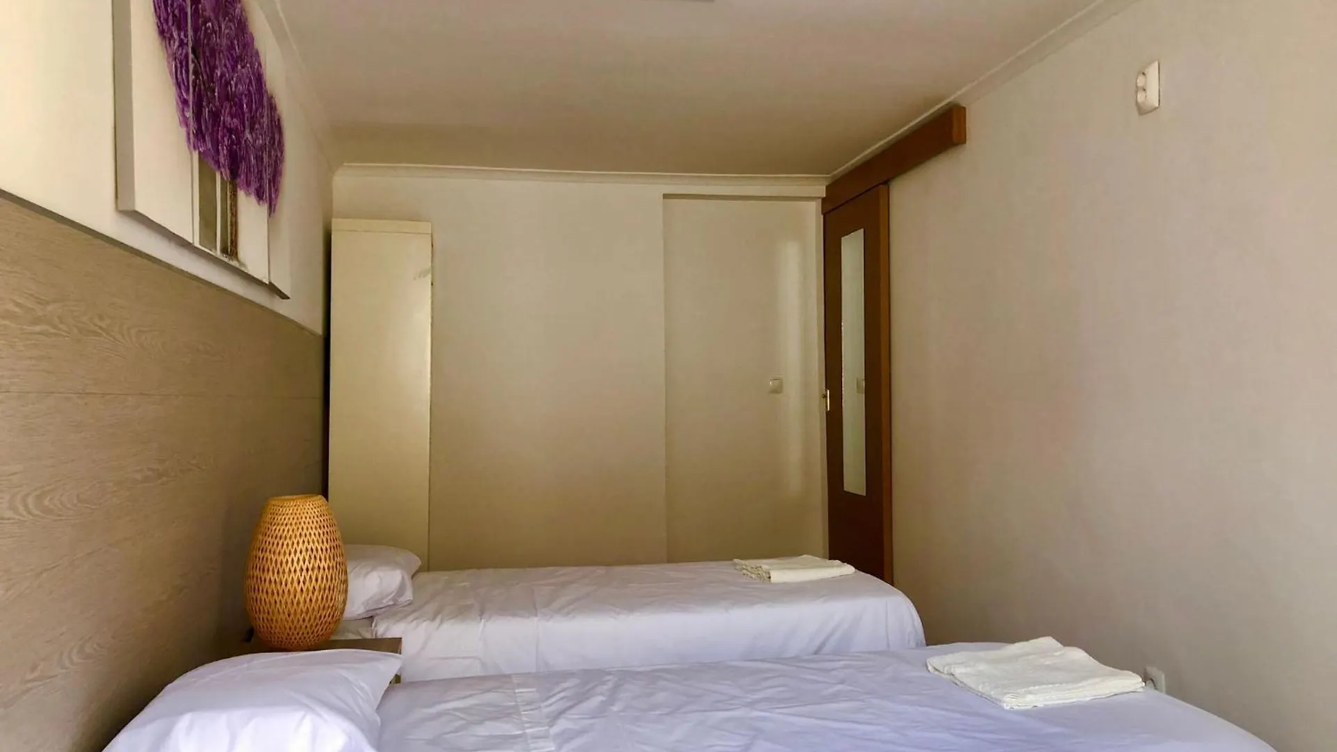 ゲストハウス 5Lisbon Private Bedroom With A City View